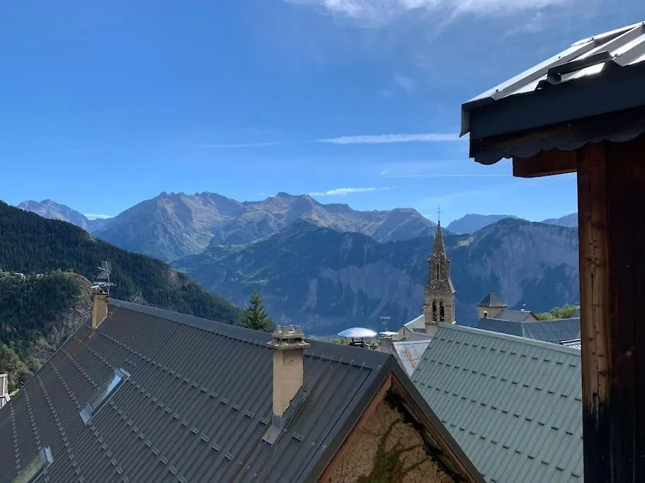 Les Astrances, Logement Dans Une Maison De Village Huez France