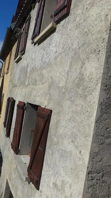 Holiday home Les Astrances, Logement Dans Une Maison De Village Huez