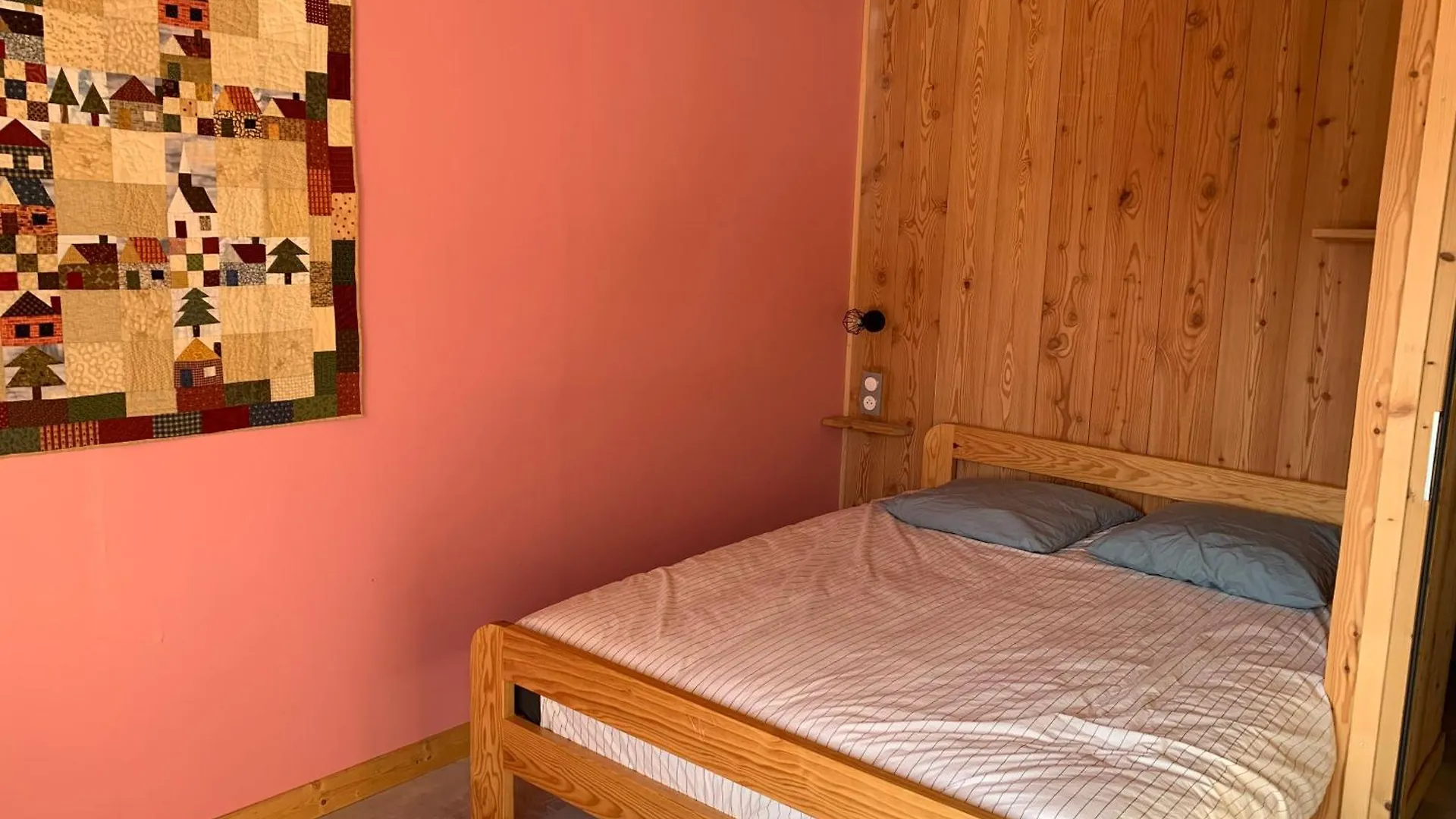 Les Astrances, Logement Dans Une Maison De Village Huez